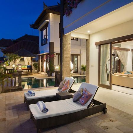 Villa Amanie - Private Villa With Infinity Pool, Stunning Views And Cook جيمباران المظهر الخارجي الصورة