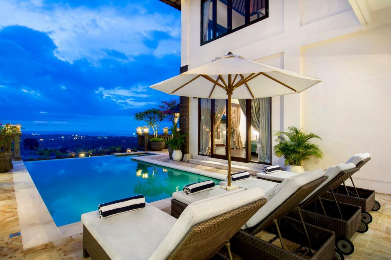 Villa Amanie - Private Villa With Infinity Pool, Stunning Views And Cook جيمباران المظهر الخارجي الصورة