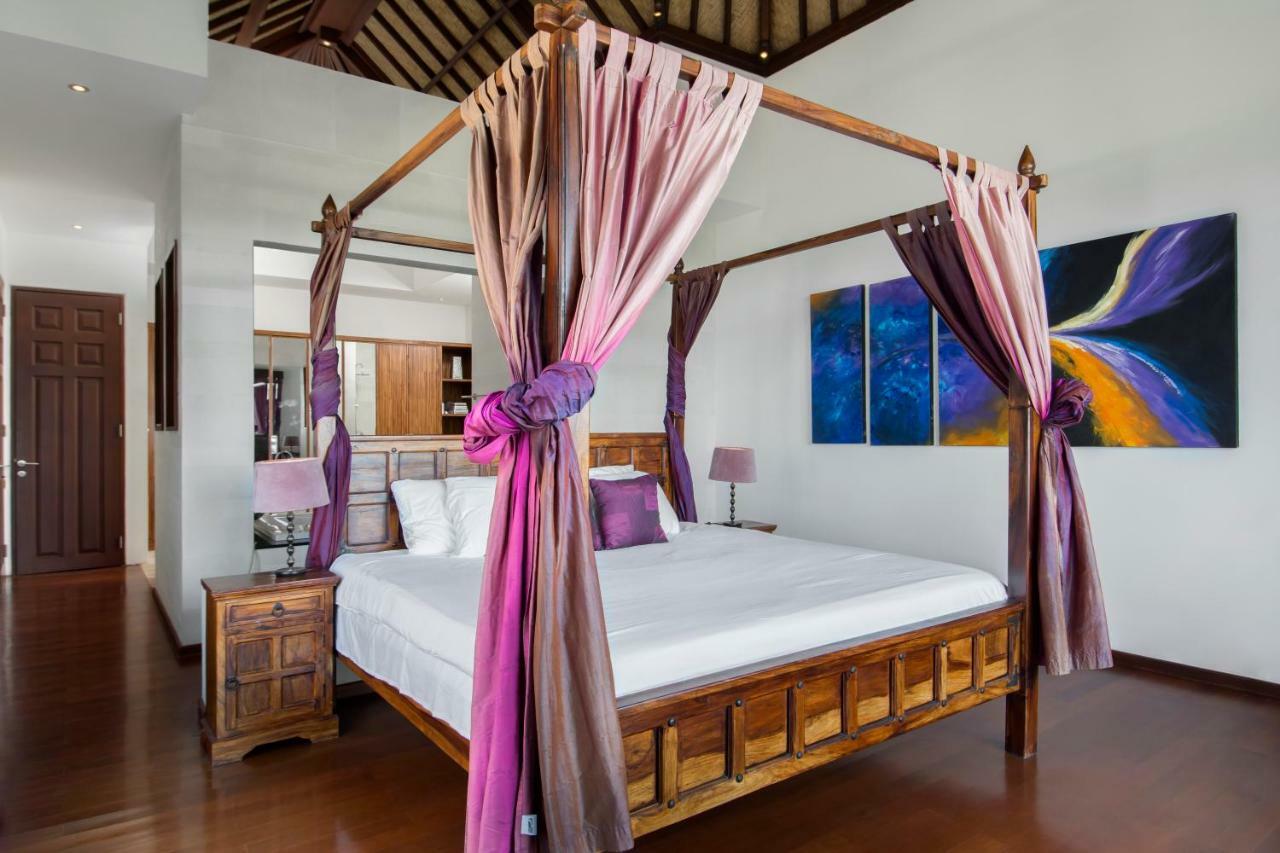 Villa Amanie - Private Villa With Infinity Pool, Stunning Views And Cook جيمباران المظهر الخارجي الصورة
