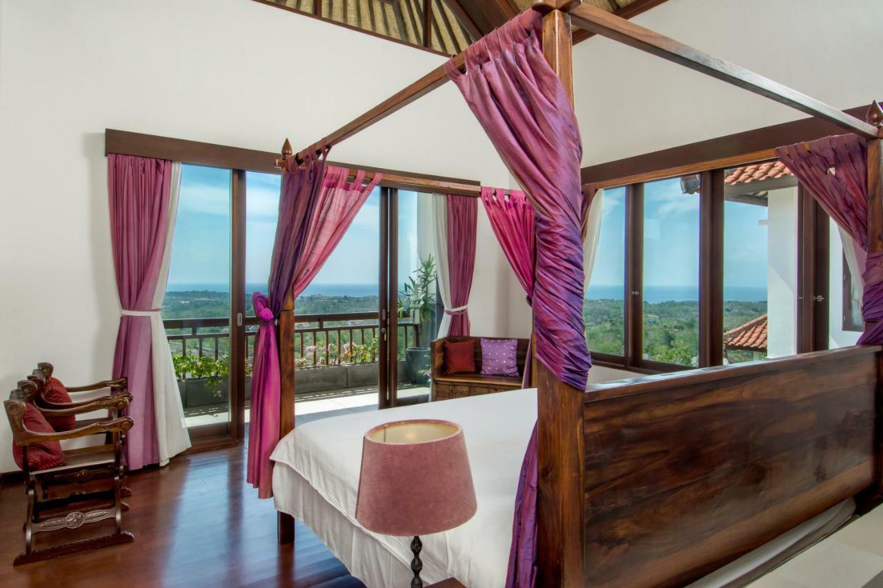 Villa Amanie - Private Villa With Infinity Pool, Stunning Views And Cook جيمباران المظهر الخارجي الصورة